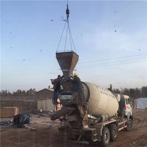 玉溪市“精准瞄准”—— 吊车的 “定位导航” 技术